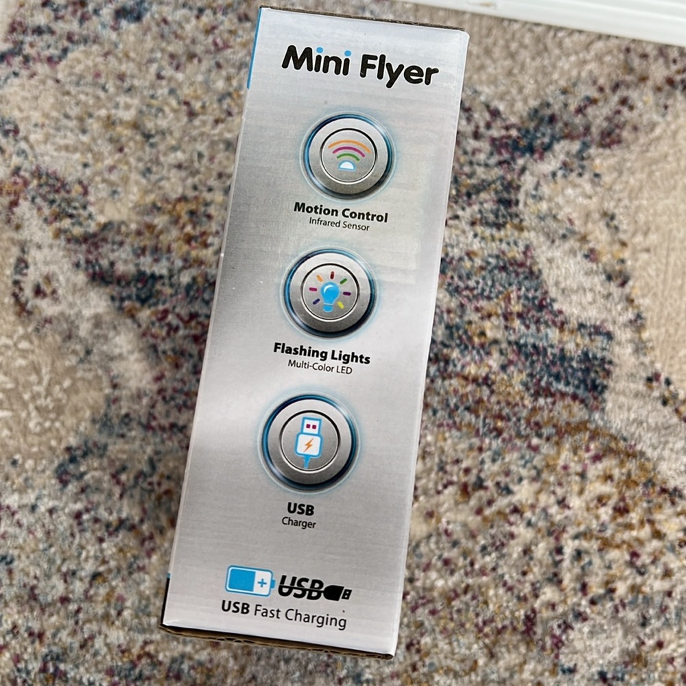 NWT Fun Factory Mini Flyer Induction Flying Drone Ready to Fly USB Charging - Picture 6 of 6
